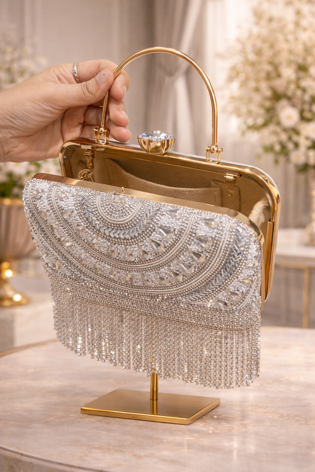 Véline Sparkle Clutch