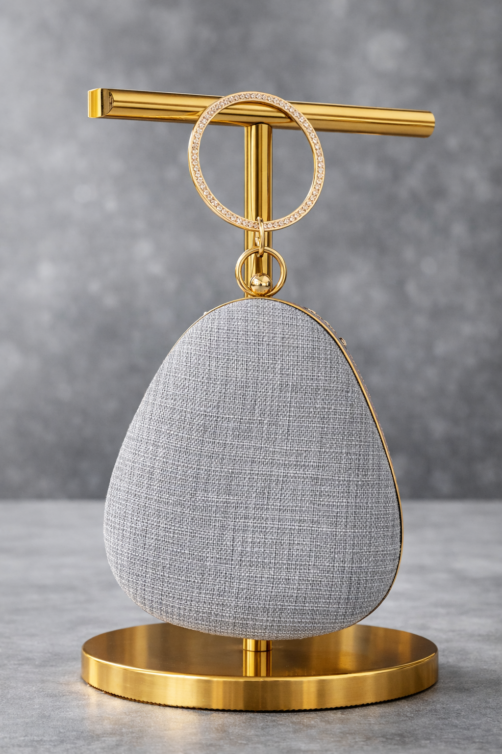 Aurora Crystal Ring Clutch