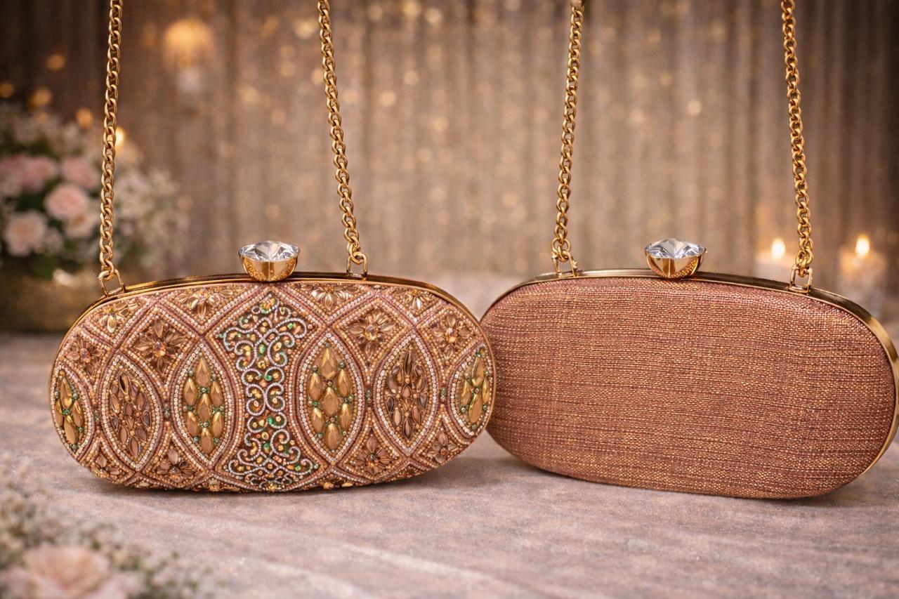 Sunehri Noor Clutch
