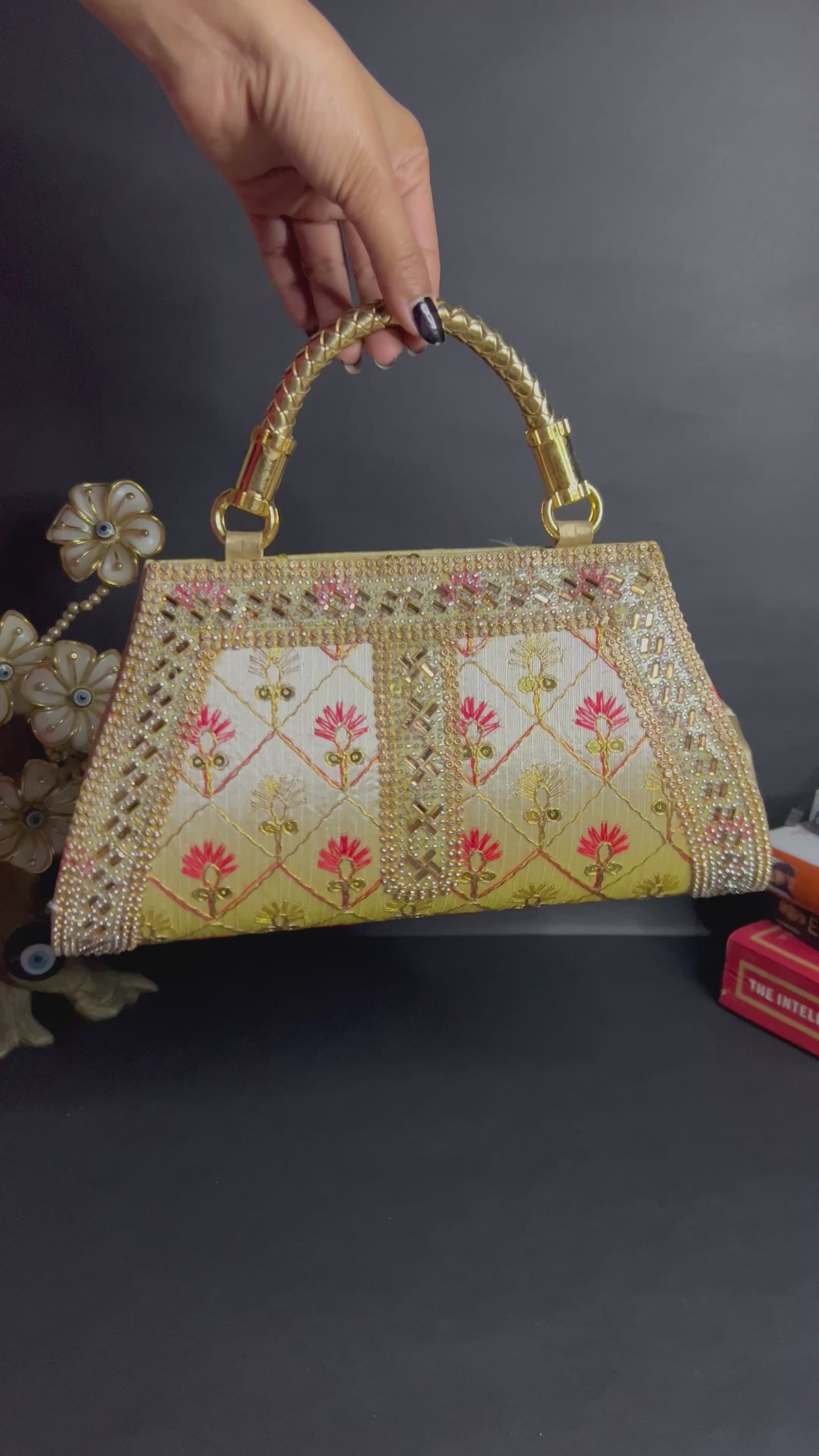 Maharani Grace Embroidered Wedding Clutch