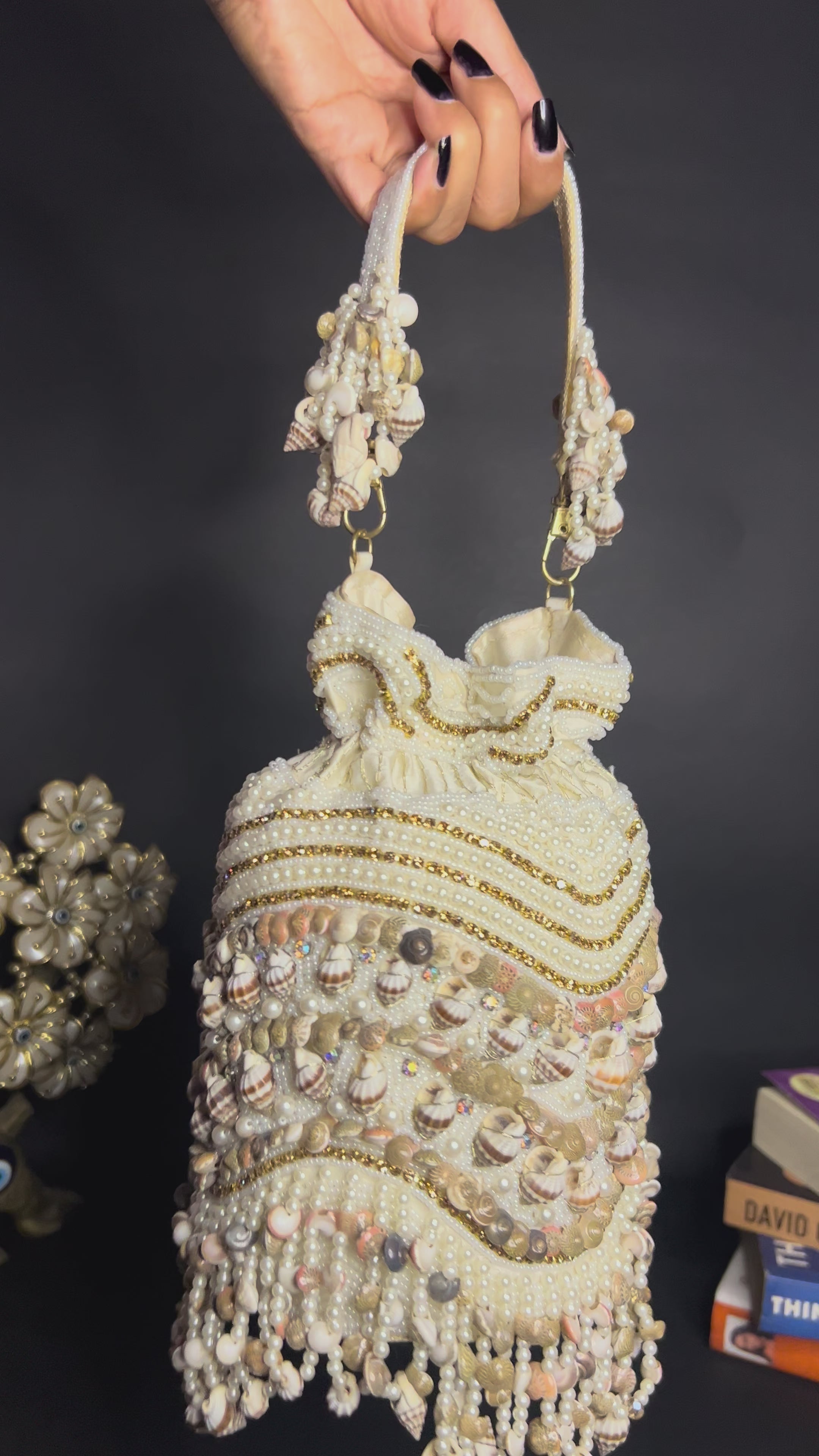 Shankha Royale Potli